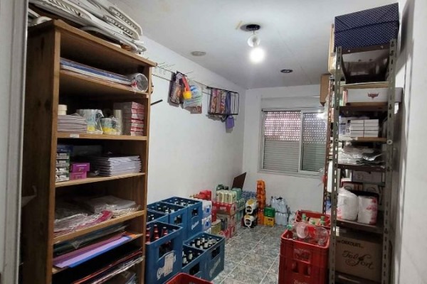 Fondo de comercio de maxi Kiosco, librería y juguetería de mas de 15 años sobre colectora Av San Martin Carlos Paz