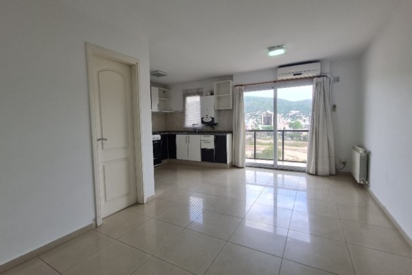 HERMOSO DEPARTAMENTO 2 DORMITORIOS Y 2 BAÑOS CON COCHERA - EDIFICIO TORRE SERENA 