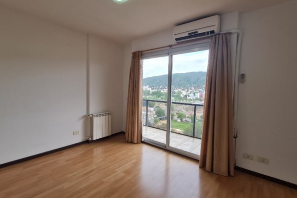 HERMOSO DEPARTAMENTO 2 DORMITORIOS Y 2 BAÑOS CON COCHERA - EDIFICIO TORRE SERENA 