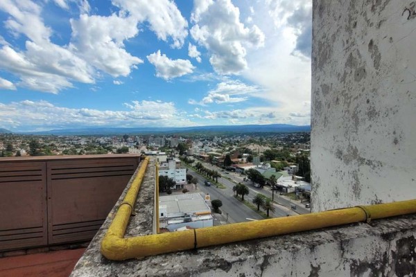 Departamento edificio Del Lago 1 dormitorio con cochera