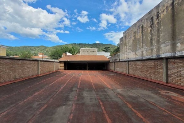 Departamento edificio Del Lago 1 dormitorio con cochera