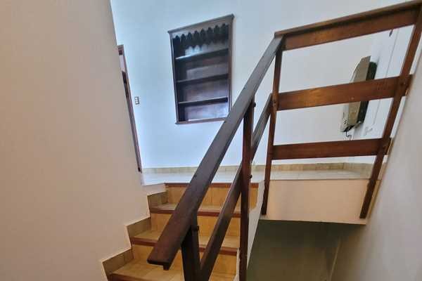 Hermosa casa 3 dormitorios, pileta y dependencias