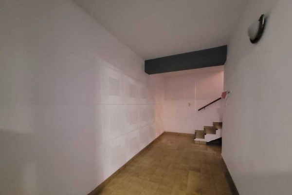 Hermosa casa 3 dormitorios, pileta y dependencias