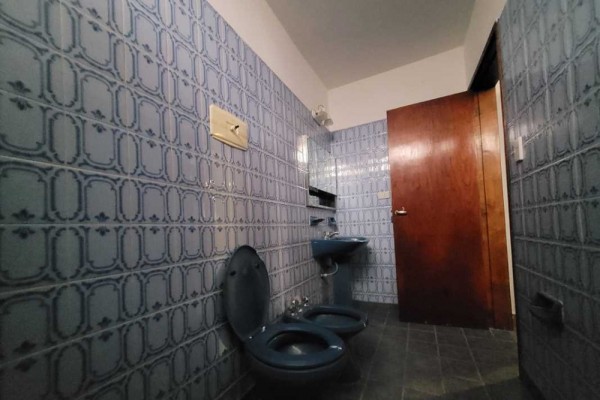 Hermosa casa 3 dormitorios, pileta y dependencias