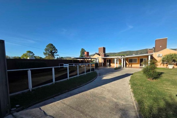 Hermosas cabañas San Antonio a 150m del rio