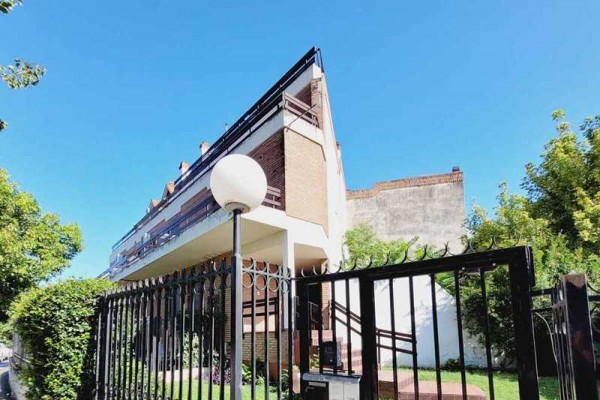 Duplex de 1 dormitorio Edificio Sol V costanera Oeste Villa Carlos Paz. Edificio con quincho y pieta