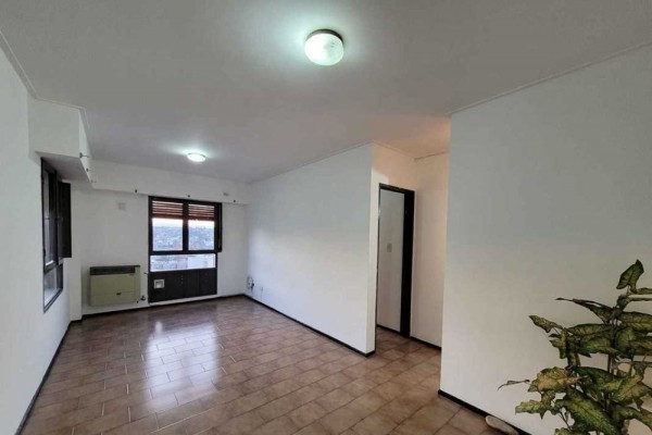 Departamento 2 dormitorios Av. General Paz esquina Libertad Exelentes vistas