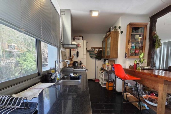 Hermosa casa en 3 plantas B° Las Vertientes 2 dormitorios con pileta y hermosa vista