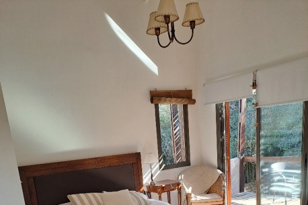 Hermosa Casa de 3 dormitorios en Villa del Lago. 1080 m2 de terreno 