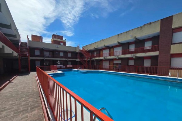 Hermoso Departamento 2 dormitorios, pileta y cochera