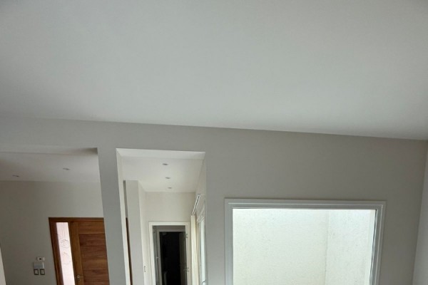 HERMOSA CASA 3 DORMITORIOS - BARRIO PRIVADO