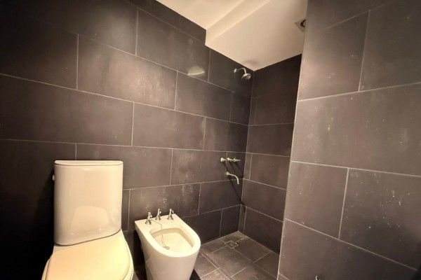 Hermso piso en Nueva Cordoba, 3 dormitorios, living comedor, cocina moderna