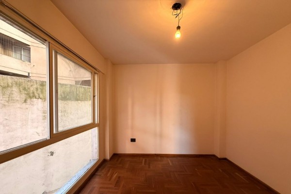 Hermso piso en Nueva Cordoba, 3 dormitorios, living comedor, cocina moderna