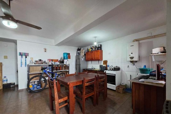Departamento 1 dormitorio con cochera, gas natural, excelente vista, centrico