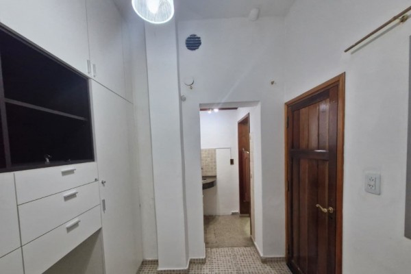 Amplio Local Sobre Colectora Av. San Martin ex Inmobiliaria Picatto