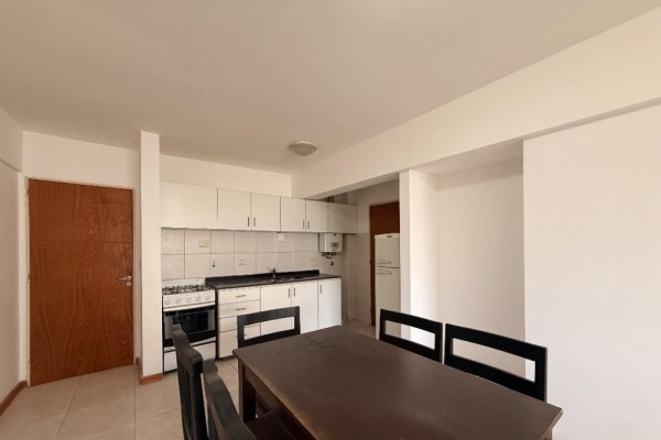 DEPARTAMENTO 1 DORMITORIO ALQUILER ANUAL - Calle Los Artesanos CENTRO