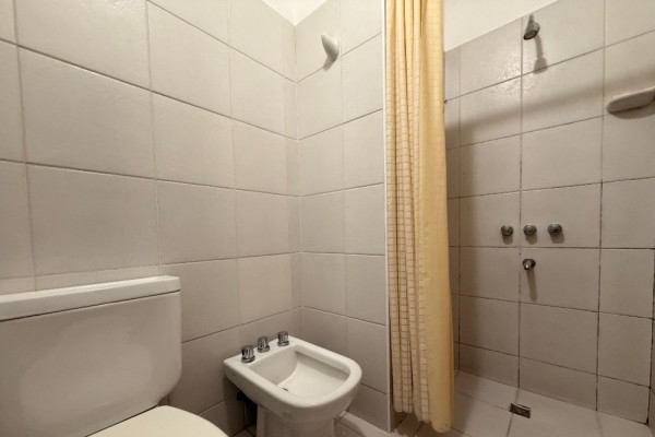 DEPARTAMENTO 1 DORMITORIO ALQUILER ANUAL - Calle Los Artesanos CENTRO