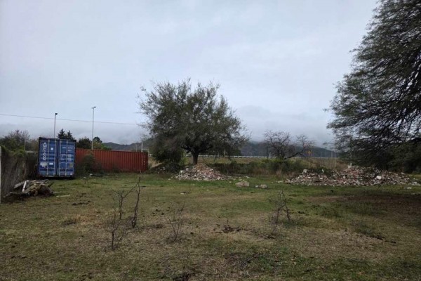 Oportunidad Fracción de terreno de 1800m2 el B° La Soleada frente al Lago San Roque